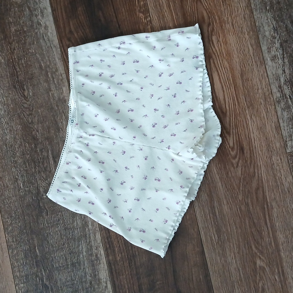 Ribbed lounge shorts